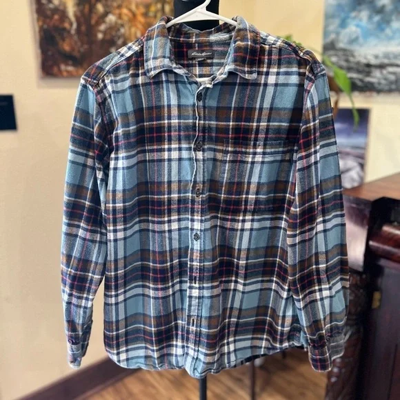 Classic Eddie Bauer flannel size large in GUC - Picture 1 of 5